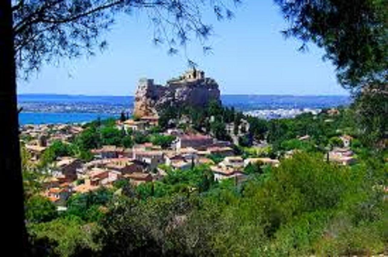Guest House Provencal Vitrolles  Exterior foto